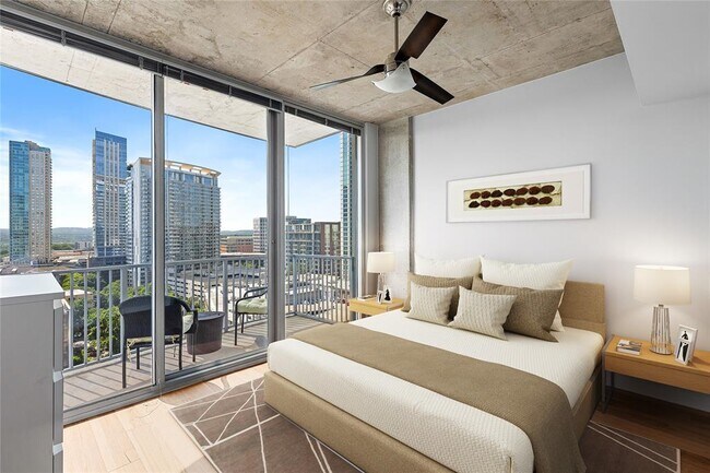 Building Photo - 360 Nueces St