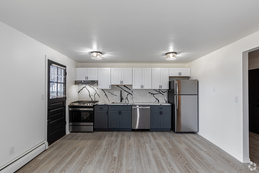 Reno Kitchen - Northwood Heights Apartments