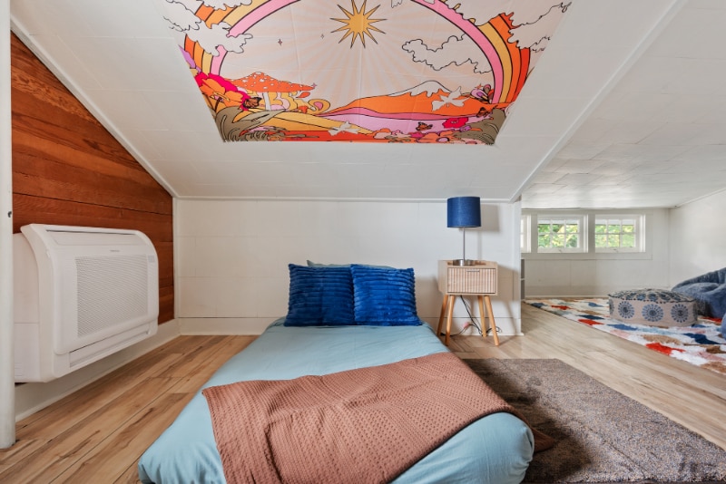 Building Photo - 4421 SE Division St