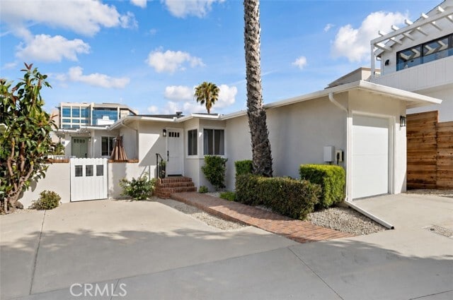 Building Photo - 226 La Jolla Dr