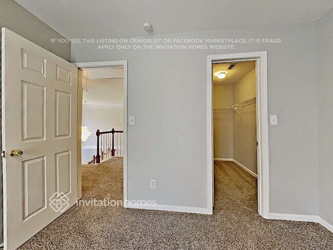 Building Photo - 7707 Harrington Woods Rd