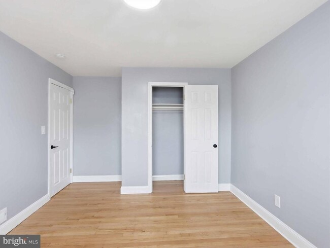 Building Photo - 3603 Ravenwood Ave