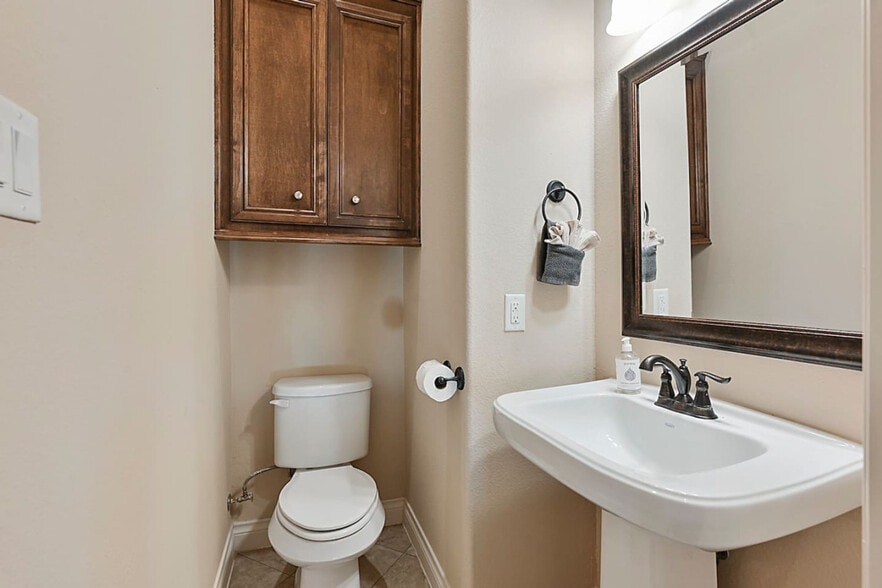 Building Photo - 508 Jefferson St