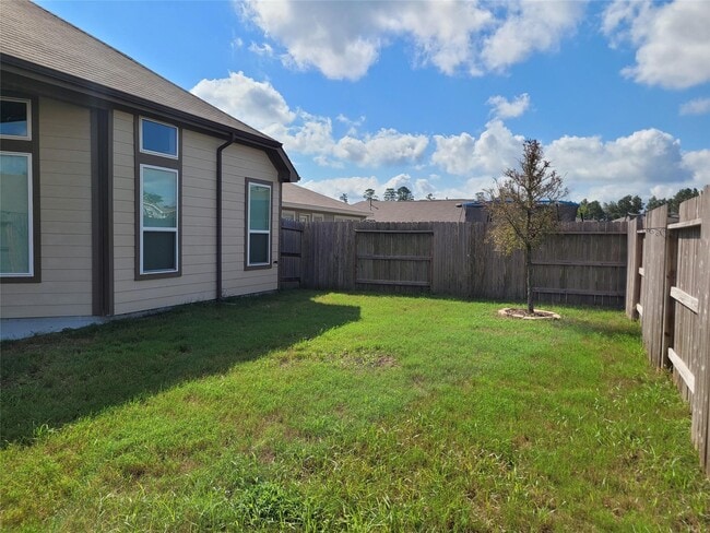 Building Photo - 1128 Swinford Ct