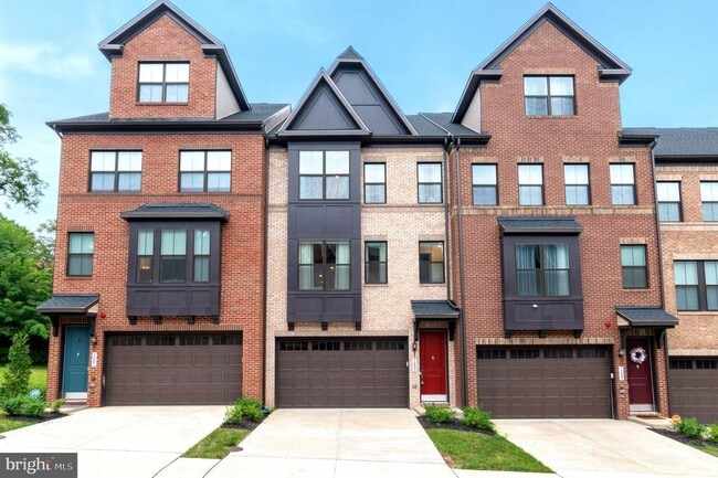 Building Photo - 7203 Mountaineer Dr