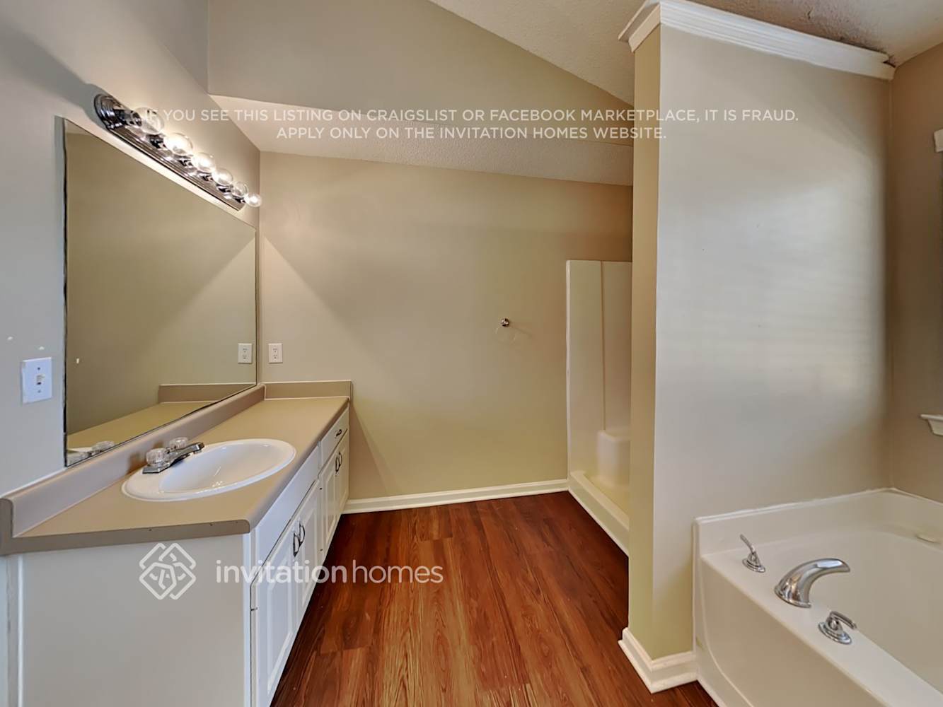 Building Photo - 3940 Cumberland Trail SE