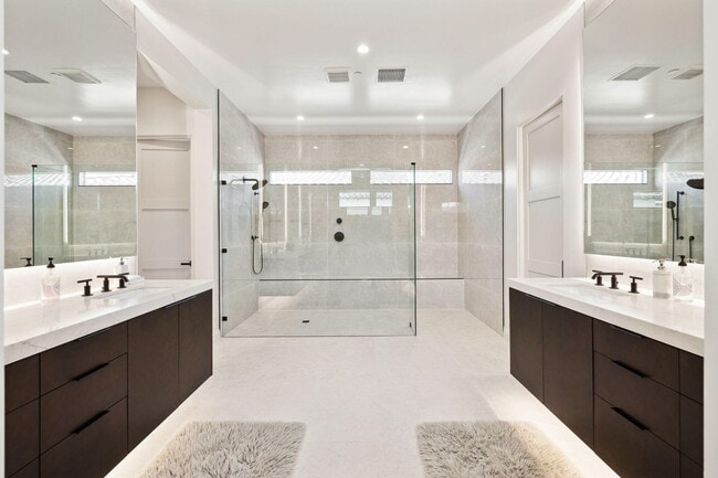 Building Photo - 75149 Hancock Pl