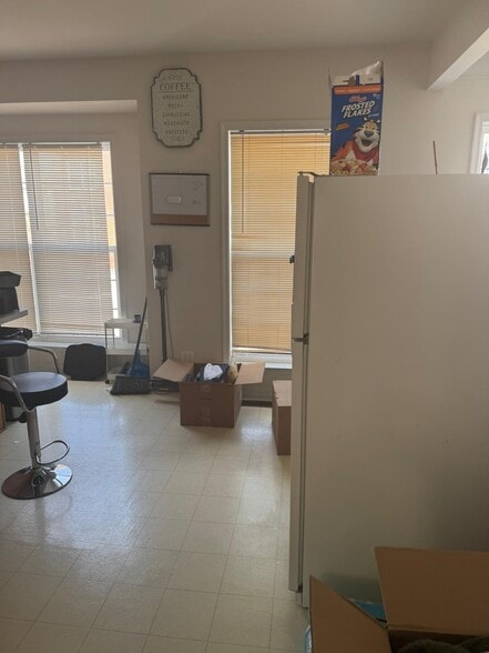 Building Photo - 22679 Simonet Blanc Ter