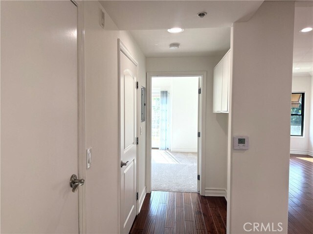 Building Photo - 12045 Hoffman St