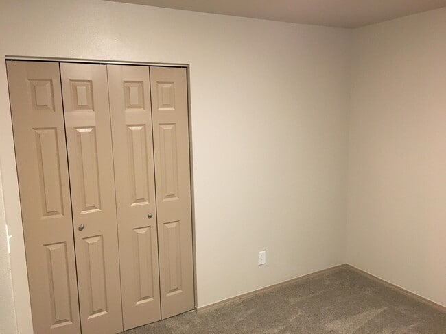 #1 First Floor bedroom - 4001 Lunar Dr