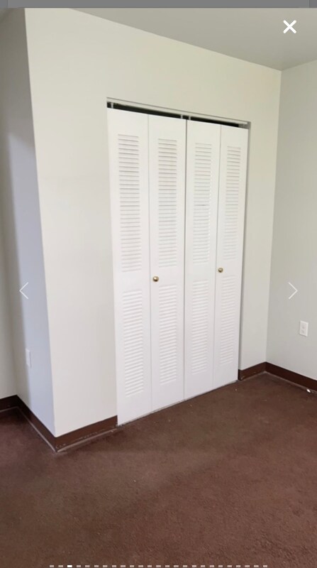 Building Photo - 254 Lora Dr
