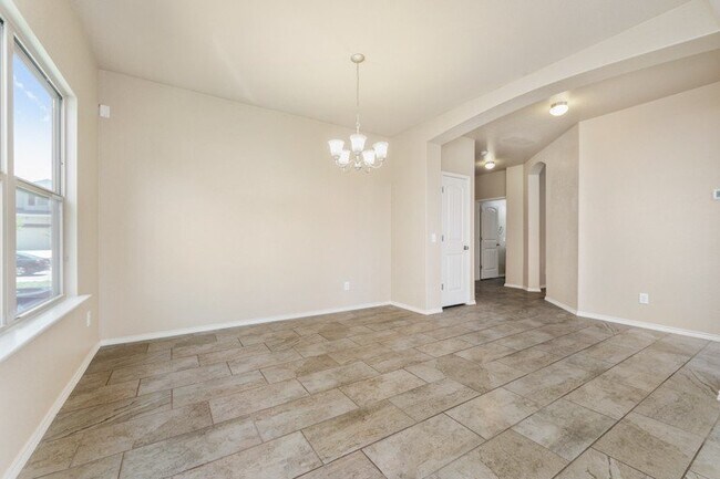 Building Photo - 8323 Prickly Oak