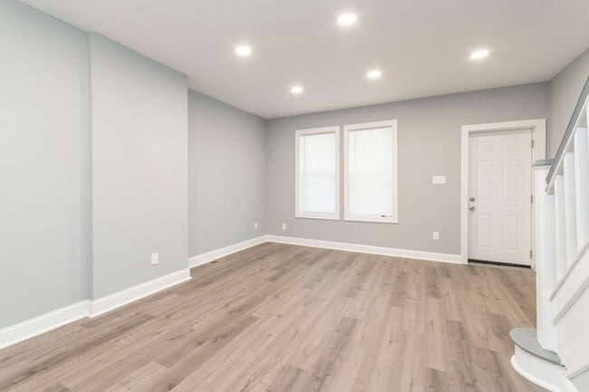 Building Photo - Gorgeous ~ Spacious ~ Brand New 3 Bedroom ...