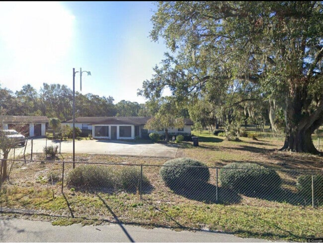 Primary Photo - 124 6th St W