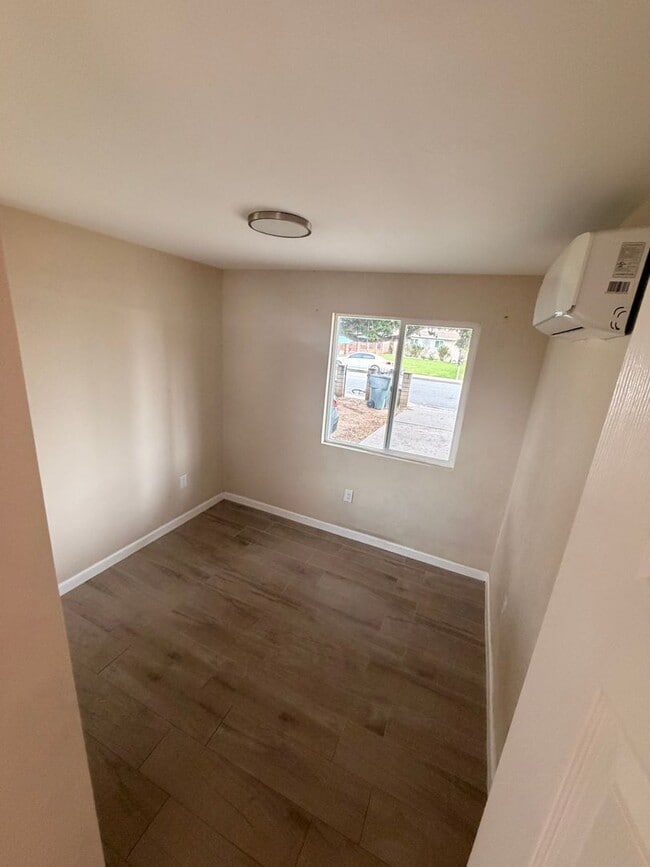 Building Photo - 8570 Via Norte Dr