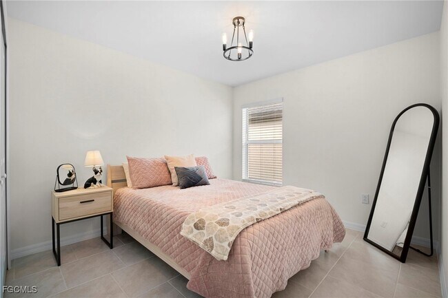 Building Photo - 17741 Paradiso Wy