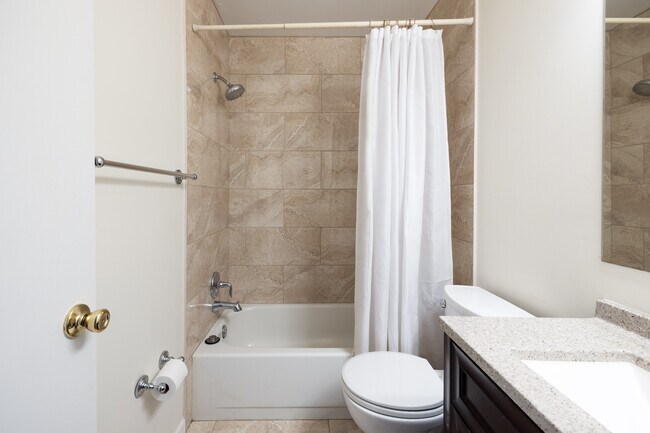 Building Photo - 10238 Arizona Cir