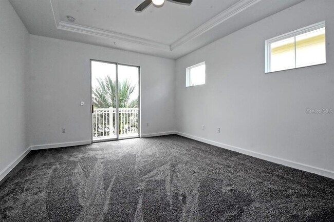 Building Photo - 1520 Lake George Dr