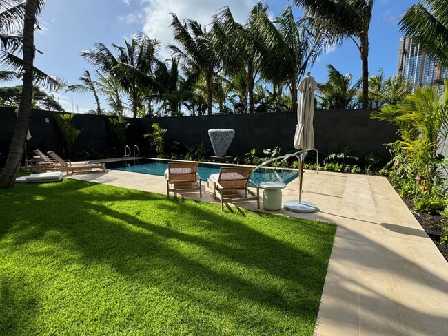 Building Photo - 1100 Ala Moana Blvd