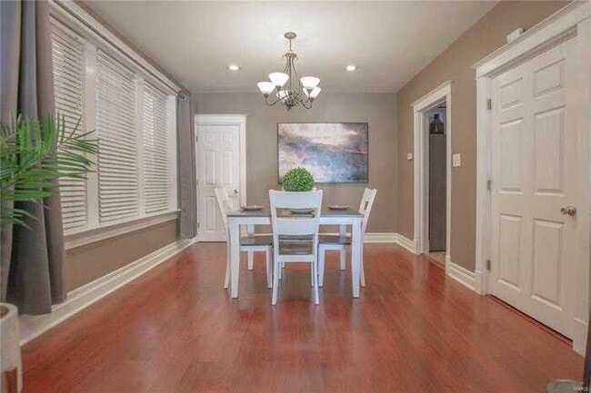 Building Photo - Fantastic 2bd/1ba home! Let yourself in!