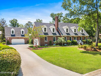Building Photo - 1723 Verrazzano Dr