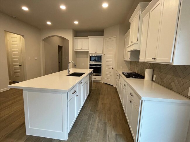 Building Photo - 115 Savory Saute Dr
