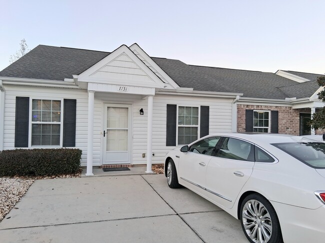 Building Photo - 1731 Elizabeth St