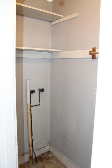 Building Photo - 20 Bellevue St