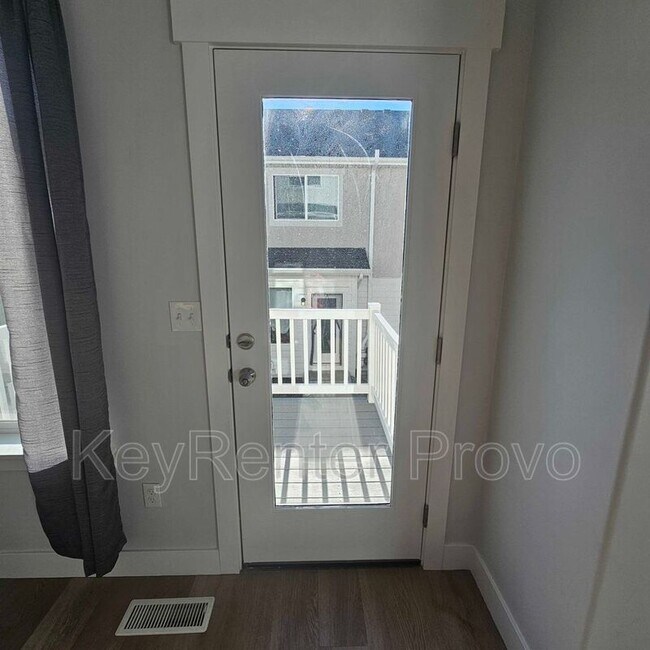 Building Photo - 1297 Dawes Wy