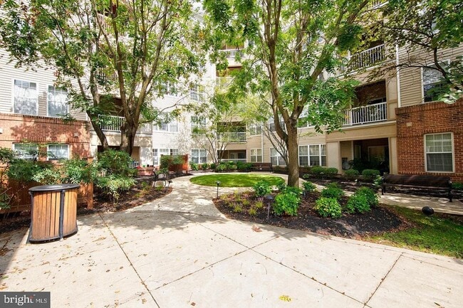 Building Photo - Resort-Style High View Townhome with 2-Car Garage, Private Office & Walkable Hunt Valley Location