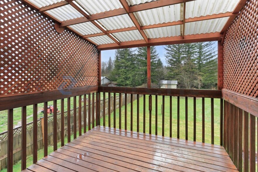 Building Photo - 1715 Gohr Rd