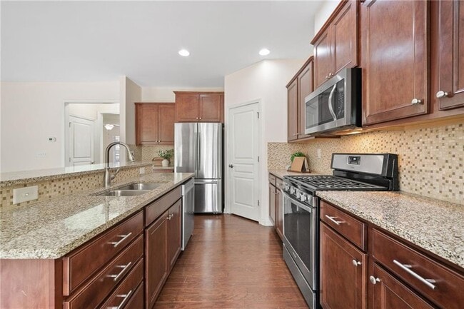 Building Photo - 522 Spring View Dr