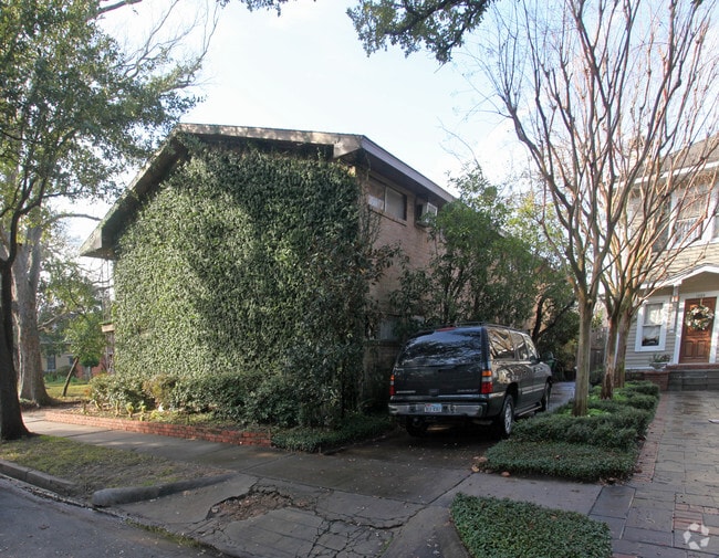 Building Photo - 1217 Heights Blvd