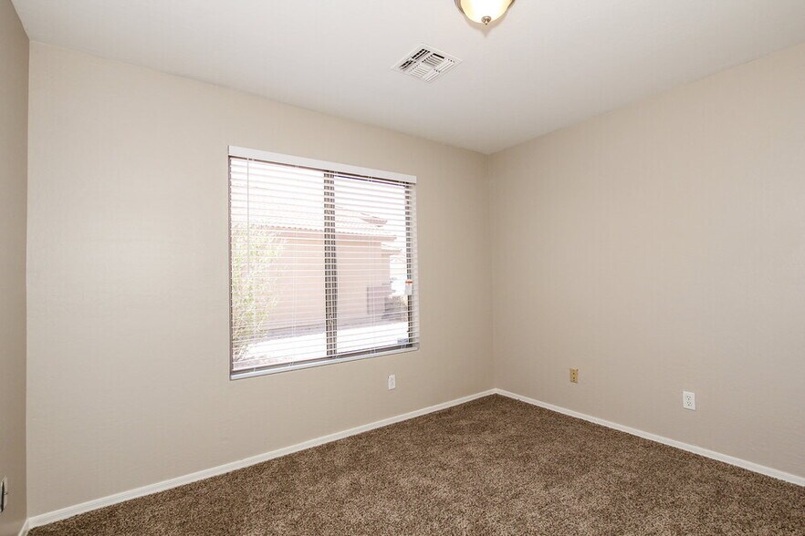 Building Photo - 13221 W Acapulco Ln