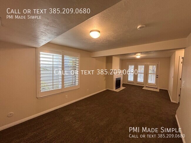 Building Photo - 14910 Treseder St