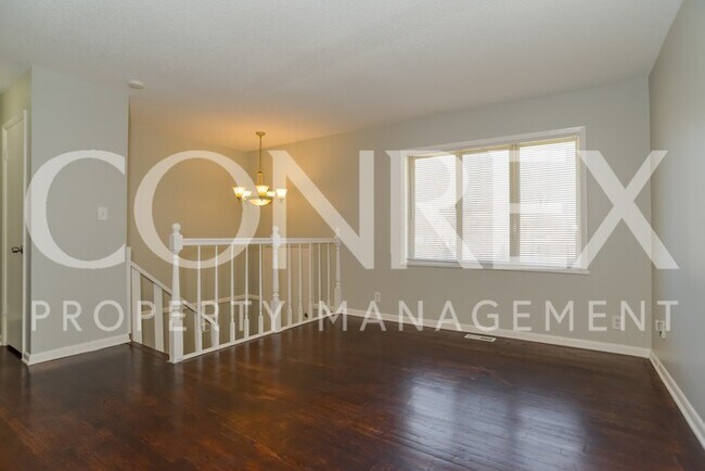Building Photo - Charming 4 Bedroom Ranch Home with Spaciou...