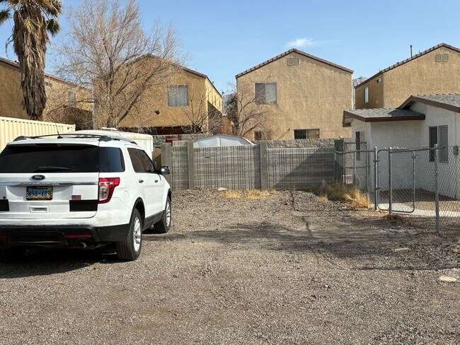 Building Photo - 5230 E Owens Ave