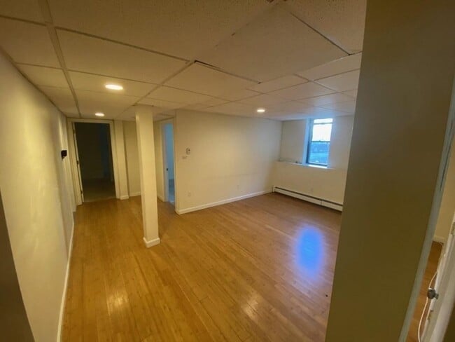 Building Photo - 7 Lothian Rd