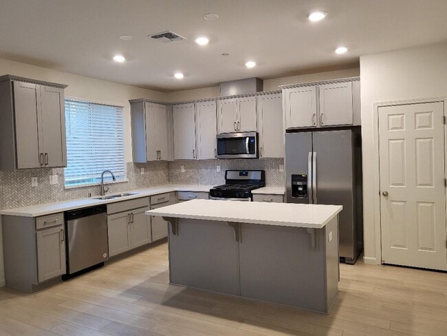 Building Photo - 4902 Bufflehead Ln