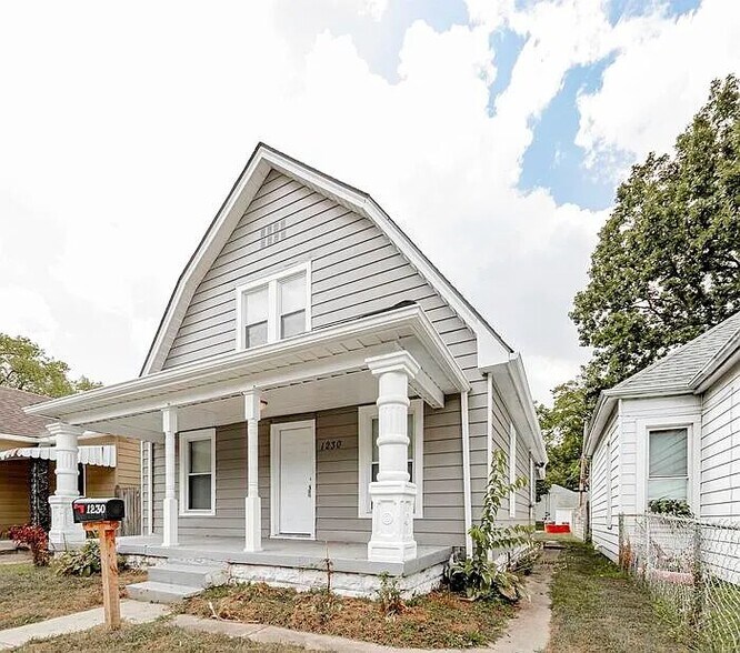 Building Photo - 1230 St Peter St