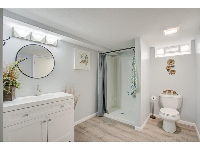 Building Photo - 5318 Kentucky Ave N