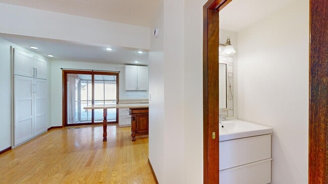 Building Photo - Available August 2026!  Beautiful Home in North Ames