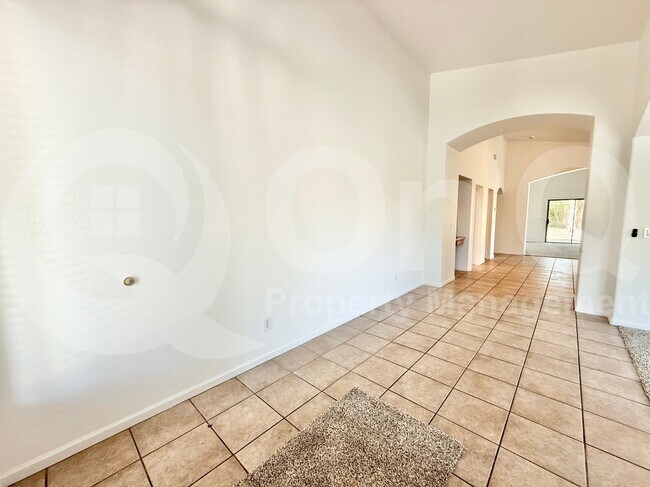 Building Photo - 16510 W Baden Ave