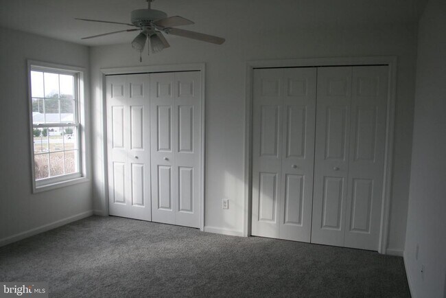 Building Photo - 67 Downey Oak Cir