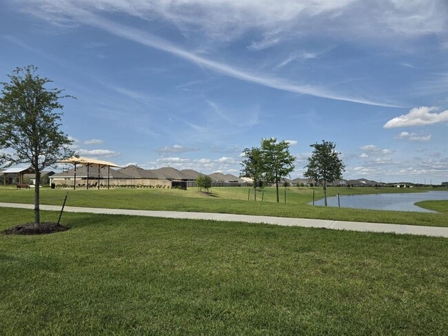 Building Photo - 9731 Atwood Lake Dr