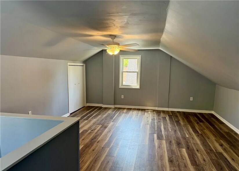 upstairs bedroom - 99 Matta Ave