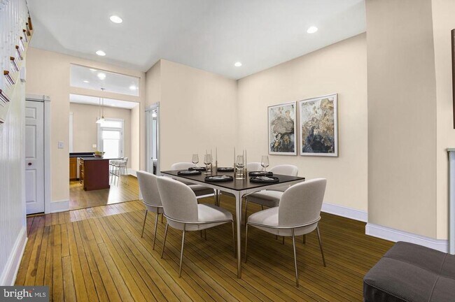 Building Photo - 1330 35th St NW