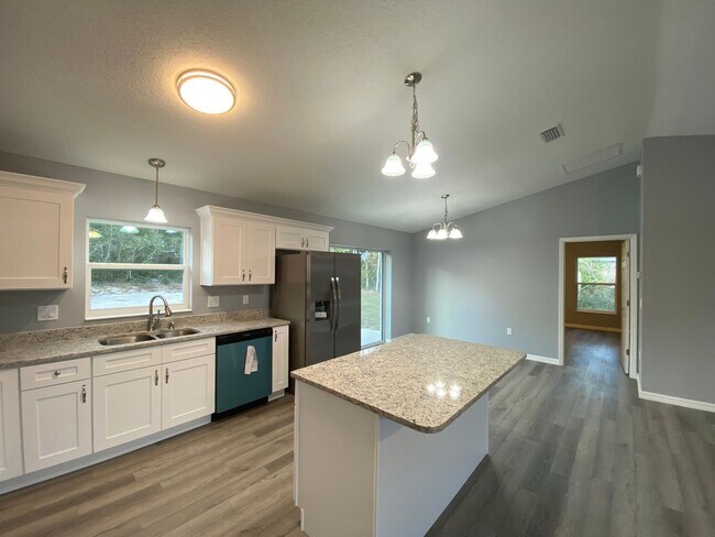 Building Photo - 2901 SW 173rd Street Rd