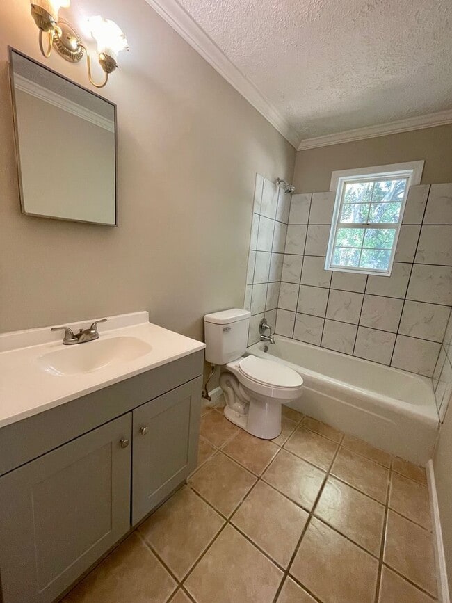 Building Photo - Unwind In Style