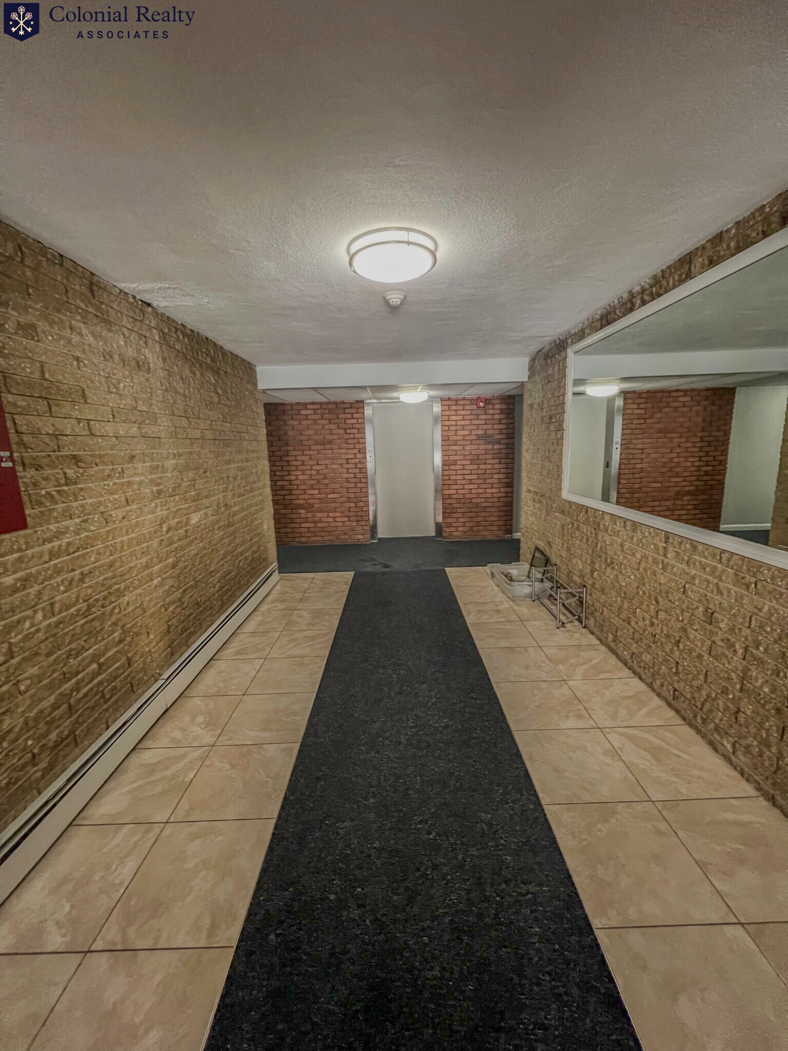 Building Photo - 15 Walbridge St